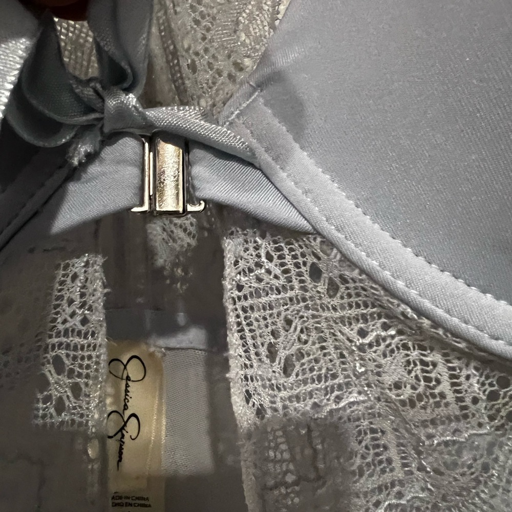 Victoria’s Secret Elegant Paisley Kimono Robe and Jessica Simpson Blue Chemise - Picture 7 of 9